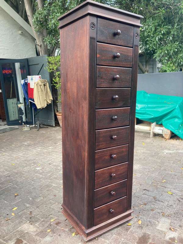 Mahogany 10 Drawer Tallboy ( 197 x 50 x 58 cm )