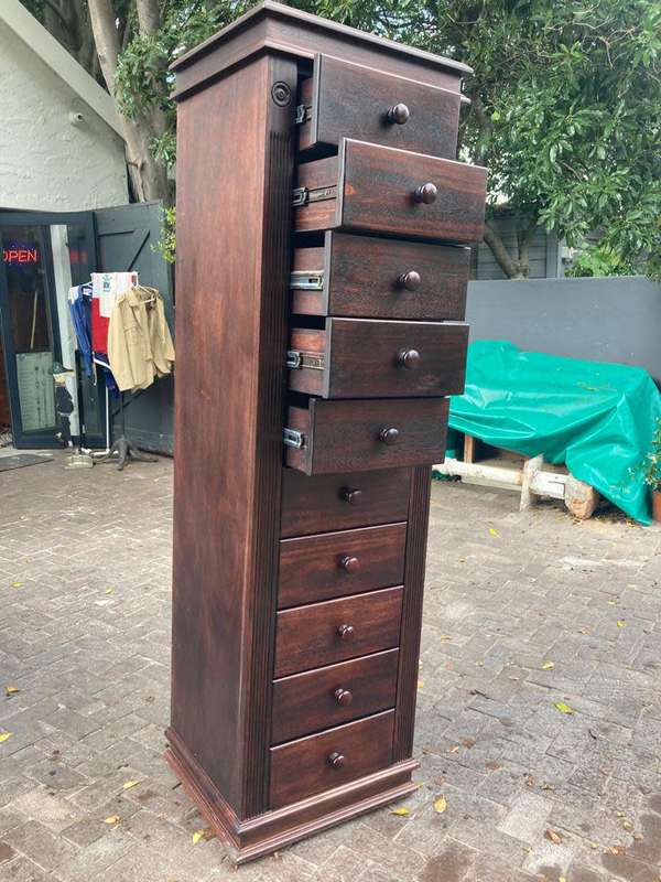 Mahogany 10 Drawer Tallboy ( 197 x 50 x 58 cm )