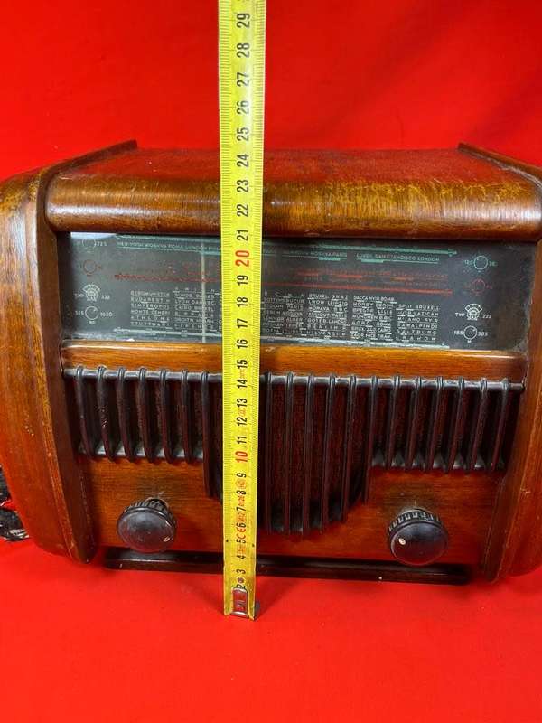 Vintage Orion 221 Radio , Hungary 1951 ( not working )