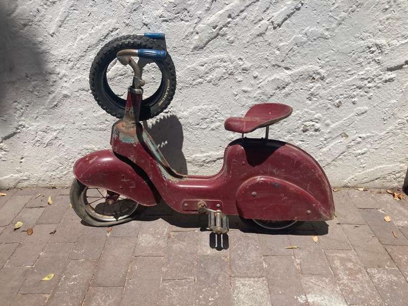 Super Rare Mobo Pedal Scooter circa 1950