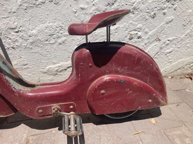 Super Rare Mobo Pedal Scooter circa 1950