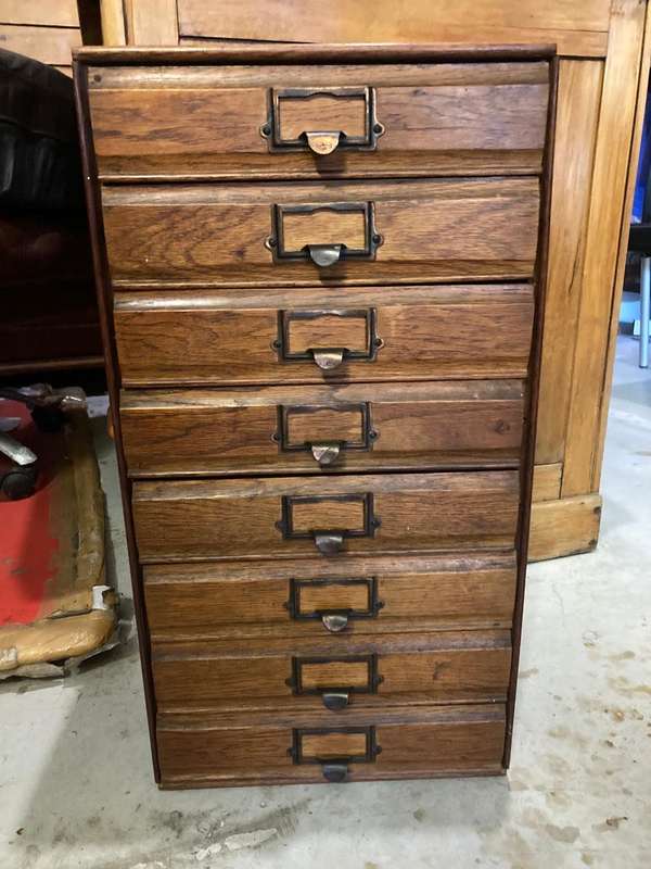 Oak 8 Drawer Filing Cabinet ( 60 x 25 x 32 cm )