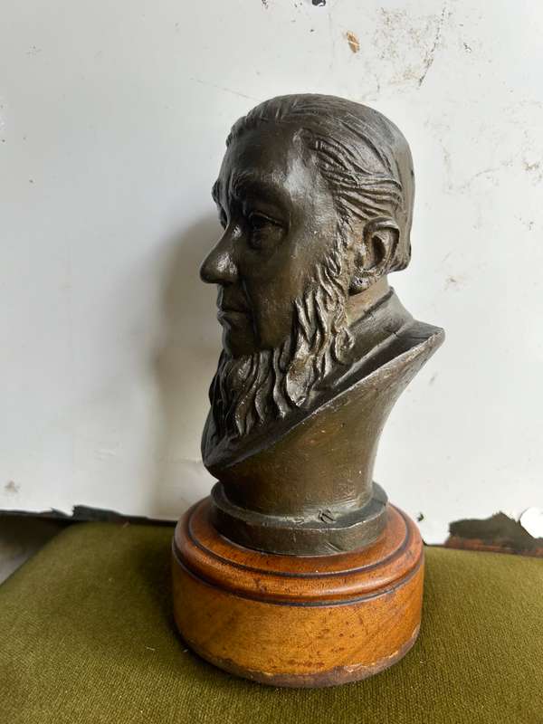 Rare Bronze Bust. Pres.Paul Kruger by Coert Steynberg ( 22 cm )1945