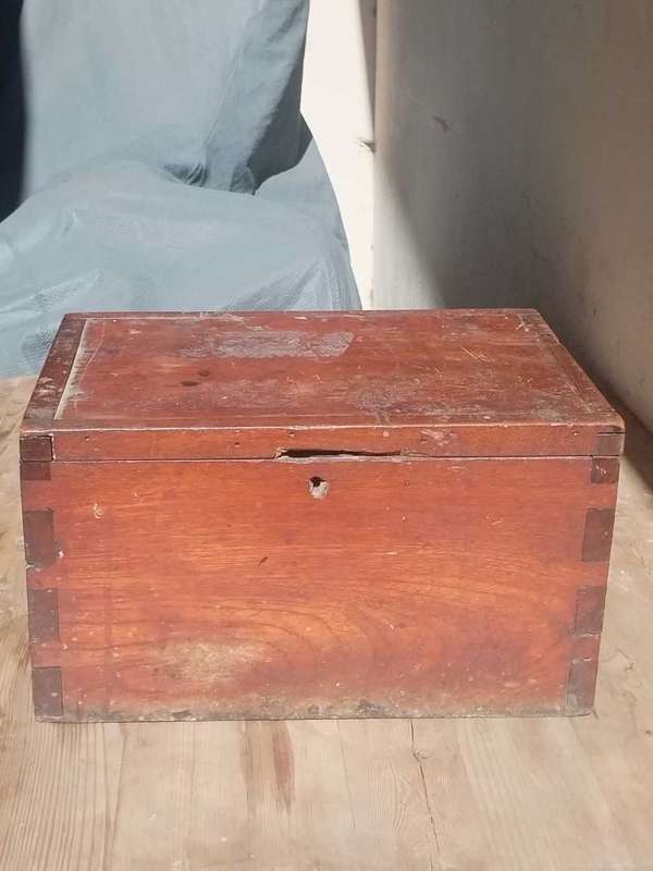 Vintage Oregan Moneybox ( 39 x 26 x 21 cm )