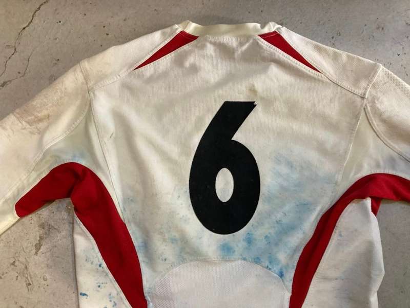 Rugby: England Players Jersey plus pants no 6