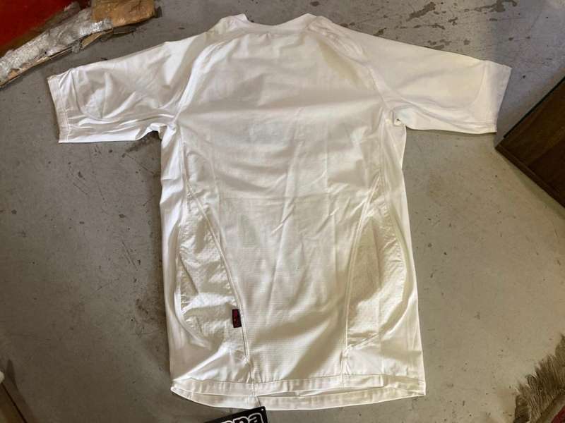 Rugby : Italy Players Issue White Jersey