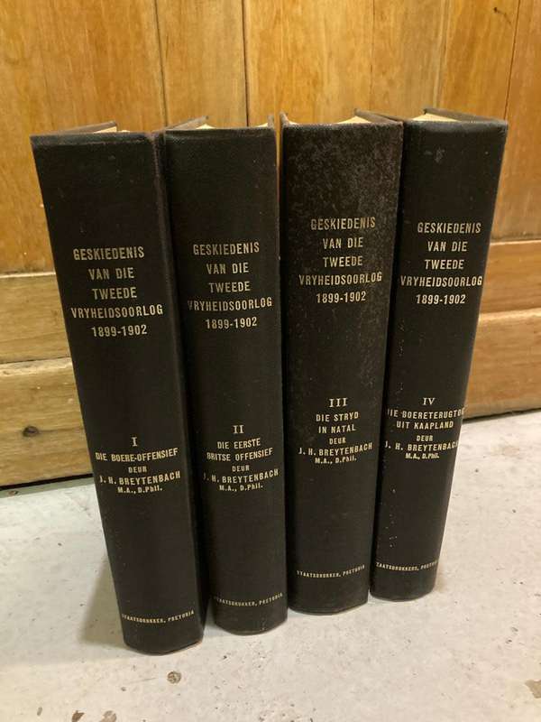 Boer War: Die Geskiedenis vd Tweede Vryheidsoorlog, Deel 1-4. JH Breytenbach