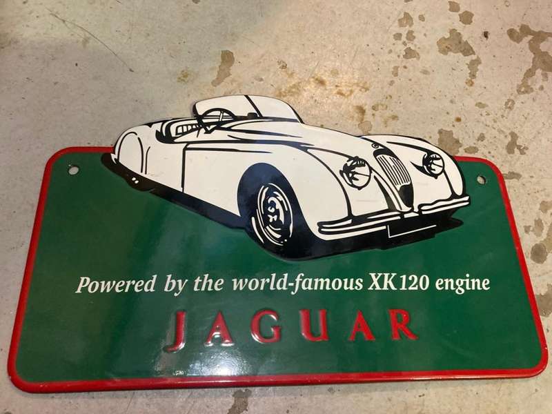 Enamel Embossed Jaguar Sign ( 37 x 23 cm )
