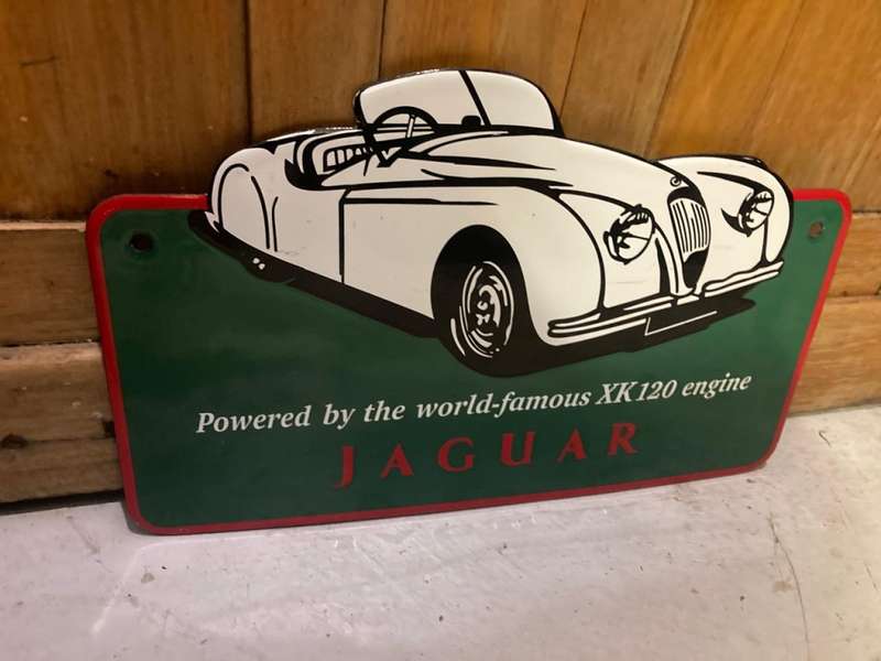 Enamel Embossed Jaguar Sign ( 37 x 23 cm )