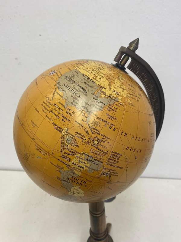 Beautiful Standing Globe ( 57 cm )