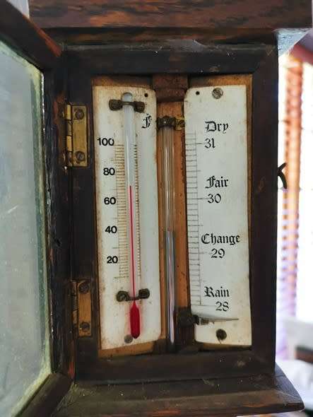 Victorian Mahogany Stick Barometer (95 cm )