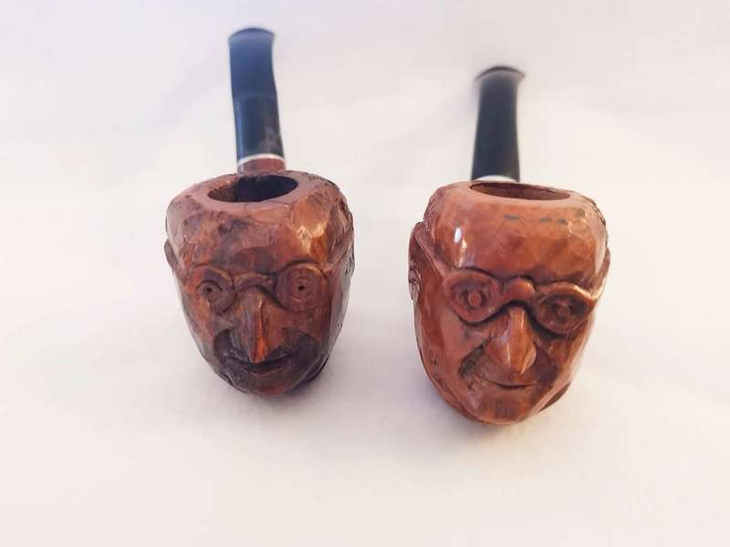 Briar Wood Pipes : a Pair carved with image of the Pope.