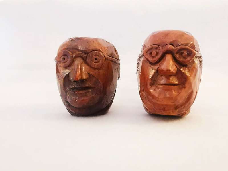 Briar Wood Pipes : a Pair carved with image of the Pope.