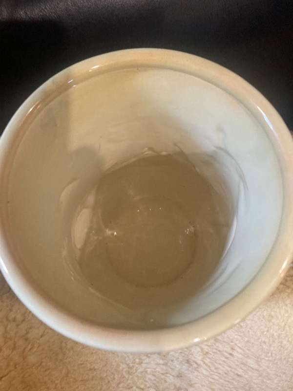 Royal Doulton Loving Cup. Jan van Riebeeck Commemorative Cup. 226/ 300 Made. 26 cm ( cracked)