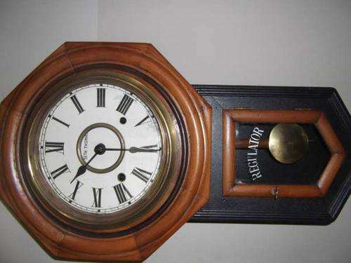 SETH THOMAS REGULATOR WALL CLOCK