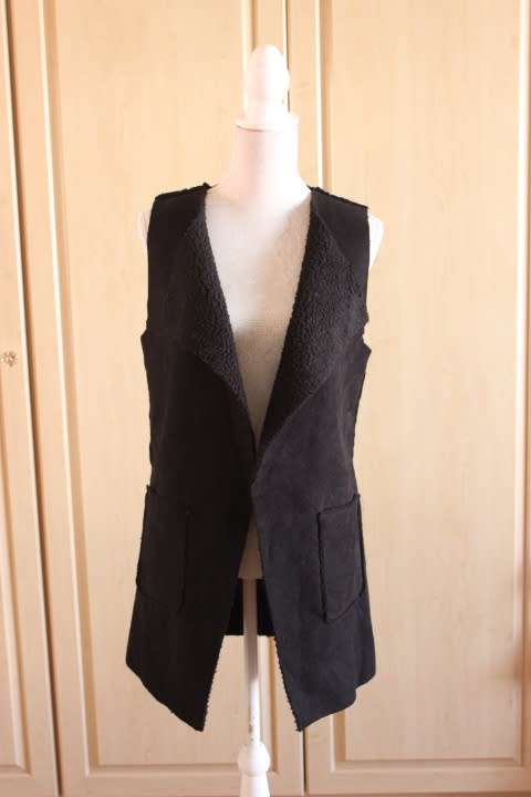 Sensational black gilet