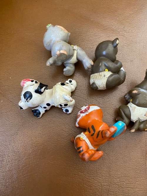 Magic diaper babies ( damaged)