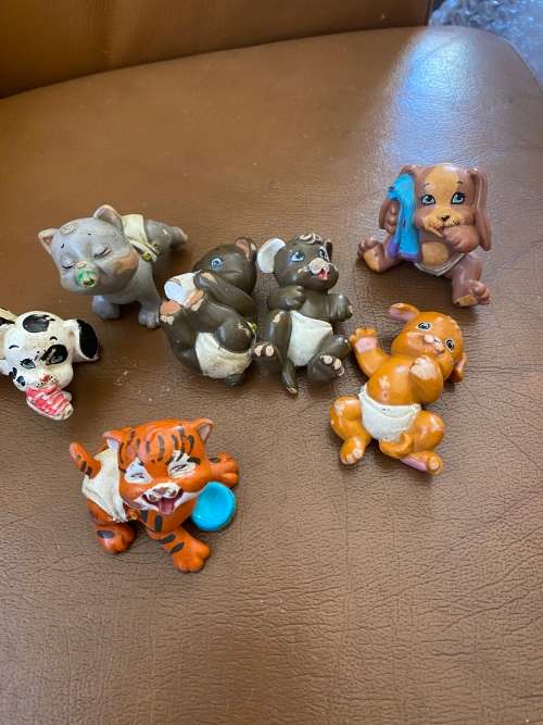 Magic diaper babies ( damaged)
