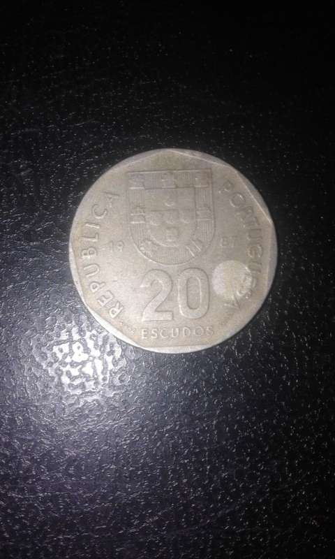 1987 20Escudos from the Republica Portuguesa