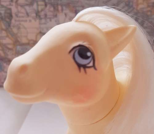 My Little Pony G1 - Kiss Curl with hat