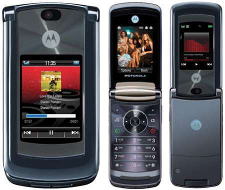 Motorola RAZR2 V8 - Still in box - QUAD BAND UNLOCKED !!