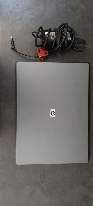HP Latop Intel Windows 7 pro