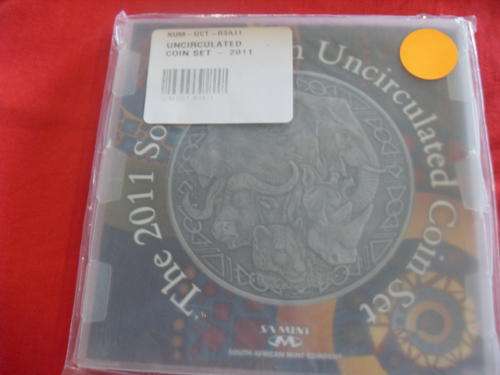 WOW  !!BARGAIN ! 2011 UNCIRCULATED SA COIN SET ! ! VALUE R350