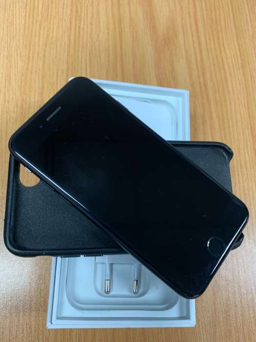 Unlocked iPhone 7, Black, 256 GB(!!!)