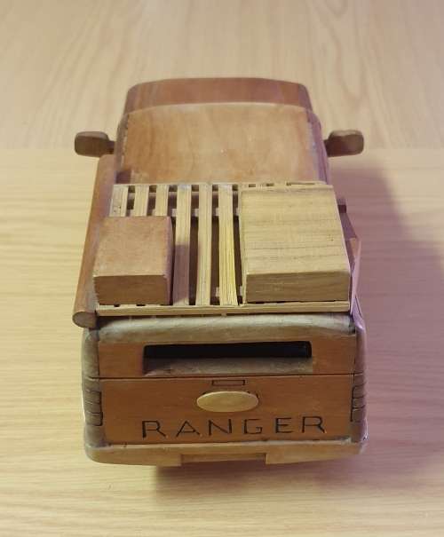 Wooden Ford Ranger 4x4 Collectable Toy