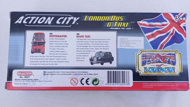 Transportation: Streets of London Taxi & Bus Die Cast set made by Realtoy