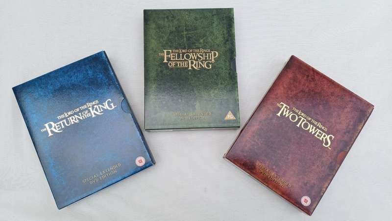 Lord of the Rings: The Motion Picture Trilogy (DVD, 2004, 12-Disc Set, Extended Edition)