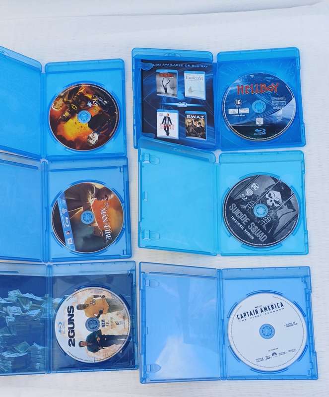 Bundle of 12 Blu Ray DVD's + 3D Active Glasses