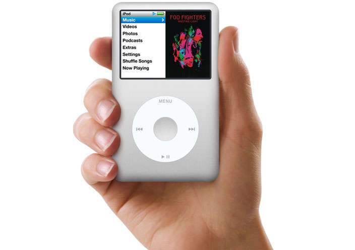 *New Sealed* APPLE IPOD CLASSIC 7th GENERATION SILVER 160gb *BRAND NEW* @GIVE AWAY!!