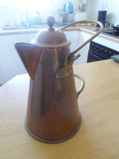 STUNNING LARGE COPPER JUG WITH LID - SEE PICS!!