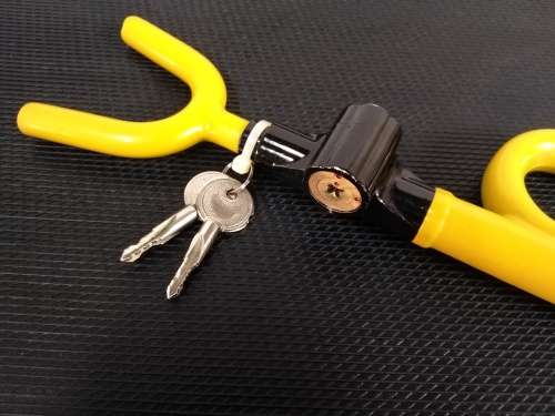 FOR SALE ::: Universal Car Steering Wheel Security Lock (Yellow)