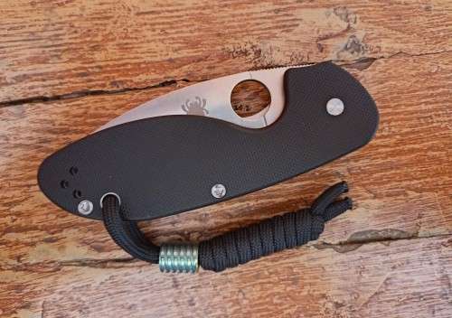 Spyderco Efficient (C216GP) + WE Knife Company Titanium Bead (Green, WEA02A)