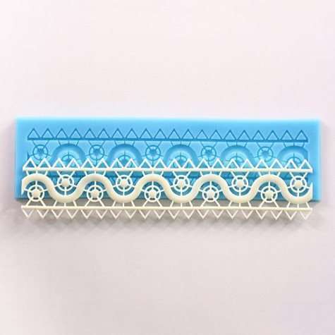 Small fondant lace mat (15cm)