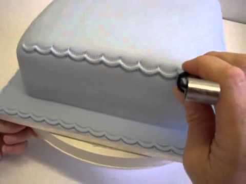 CLEARANCE SALE!  Now only R50!  10pc cake crimper set