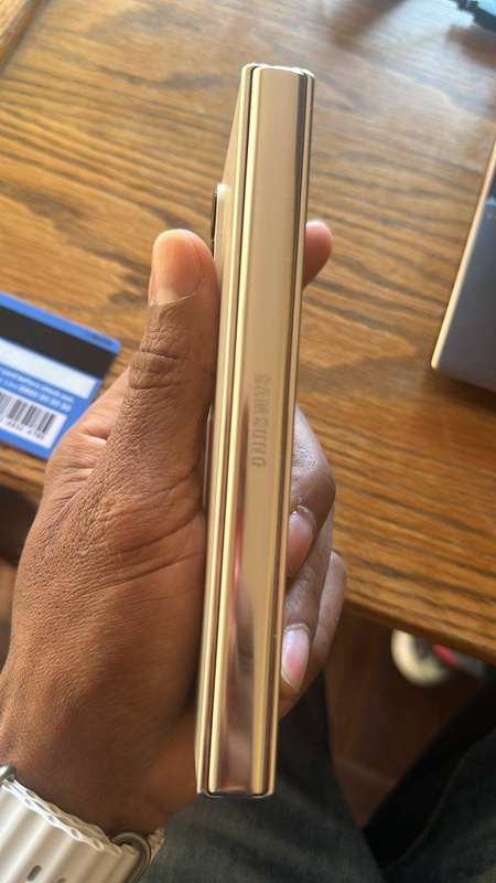 Samsung Galaxy Z 4 Fold