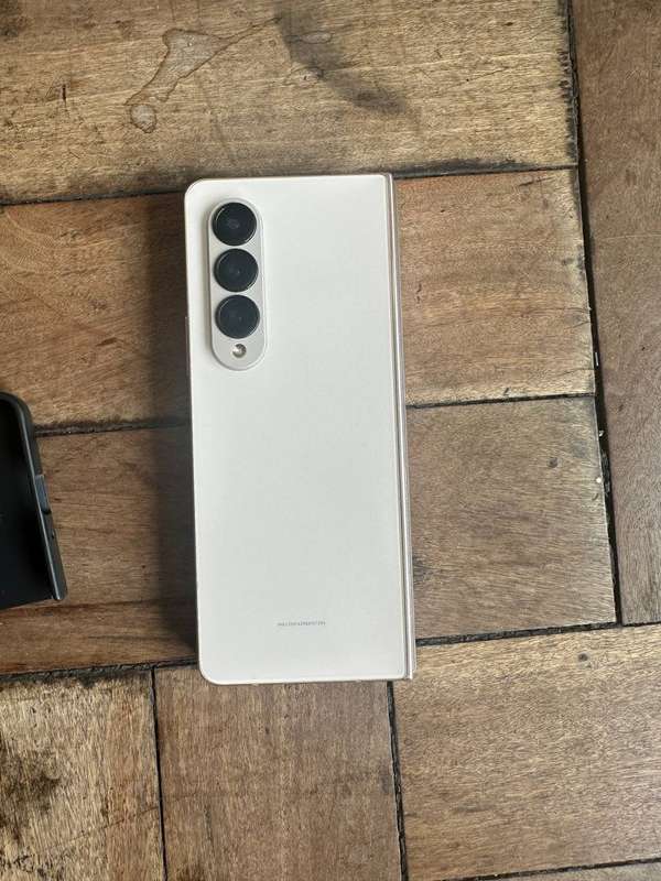 Samsung Galaxy Z 4 Fold