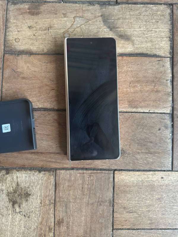Samsung Galaxy Z 4 Fold