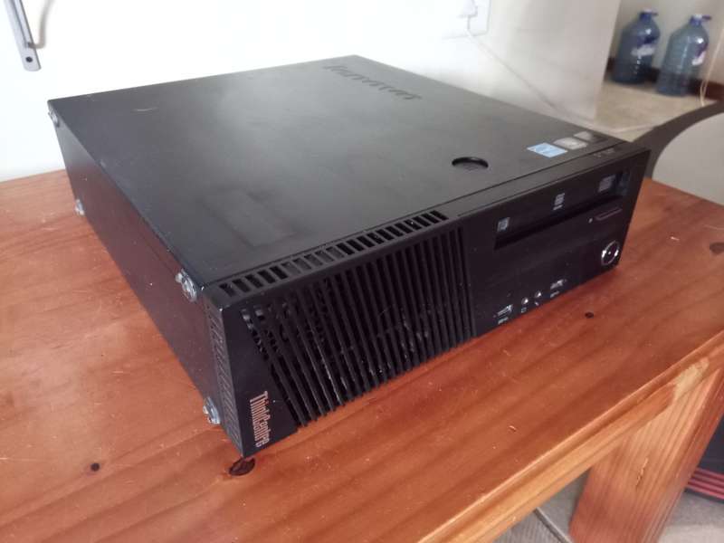 Lenovo ThinkCente M93p