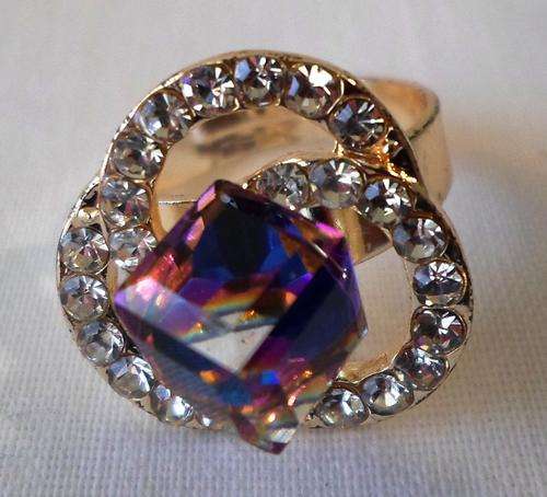 CrAze R1 Auction(2 days only) - Stunning Rose Gold Plated Ring +S-Opal Stone ! click for more images