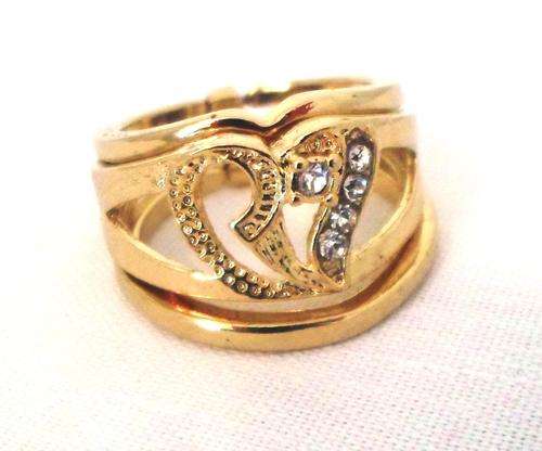 CraZe R1 Auction - Absolutely Gorgeous Ladies 3 Piece Gold Plated Hart Ring  - Click for more images