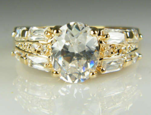 **Brand New**Stunning18K RGP Ring with 100% Real Zircon Gemstone - Size 7,8,9 In Stock