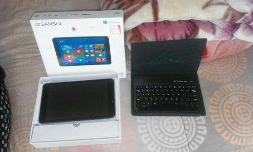 Sansui ETABLET 802 - Converts to Netbook - 3G,Wifi, Windows 8.1 - Original box - excellent condition