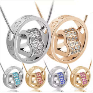"New" Stunning ! - Chain with Heart in Circle Pendant ,  Aquamarine Crystal