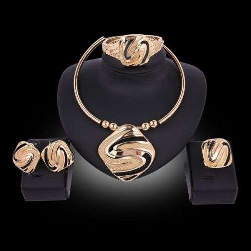 Stunning High Polish Gold Plated 4pc Set - Necklace | Earrings | Bracelet | Ring ~ CrAze Auction !