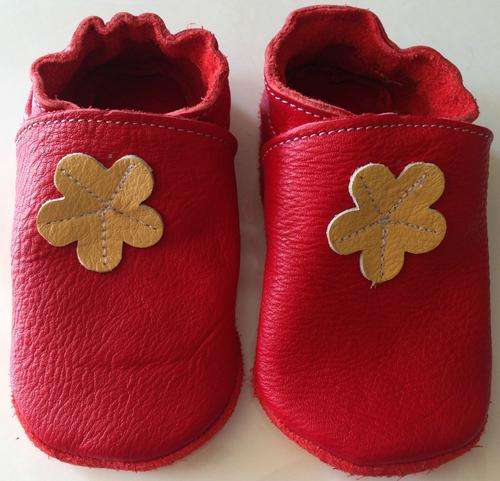 Leather baby shoes