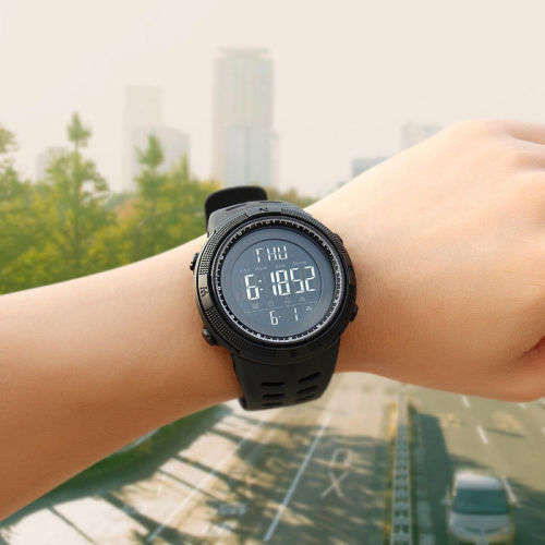 SKMEI (BLACK) Men's Multifunction Sport Watch Date Week Digital Wristwatch